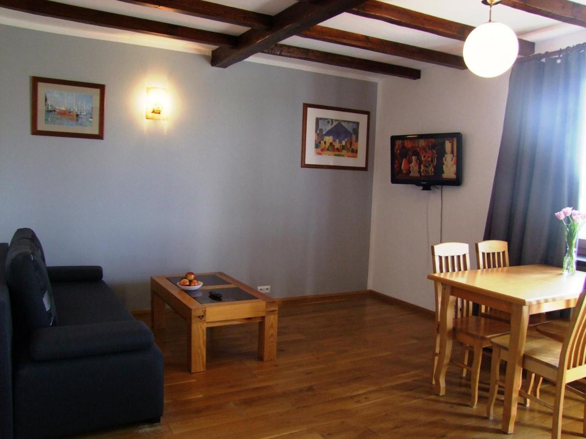 Mazurski Zakatek-Apartamenty Mikołajki Exterior foto